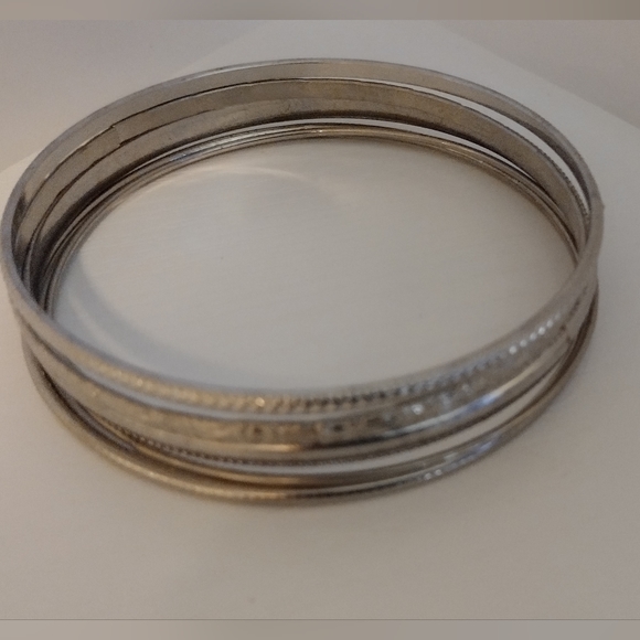 🍍🍍5 bangles🍍🍍 - Picture 2 of 5